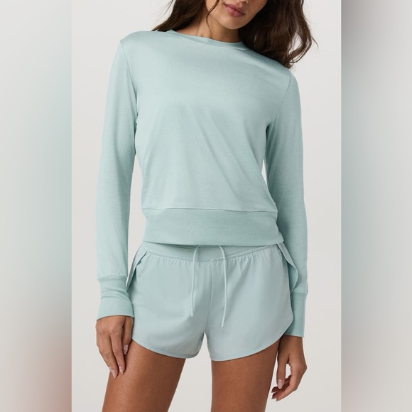 Vuori Daydream Crew T-Shirt Womens Size M - NWT - Picture 2 of 5